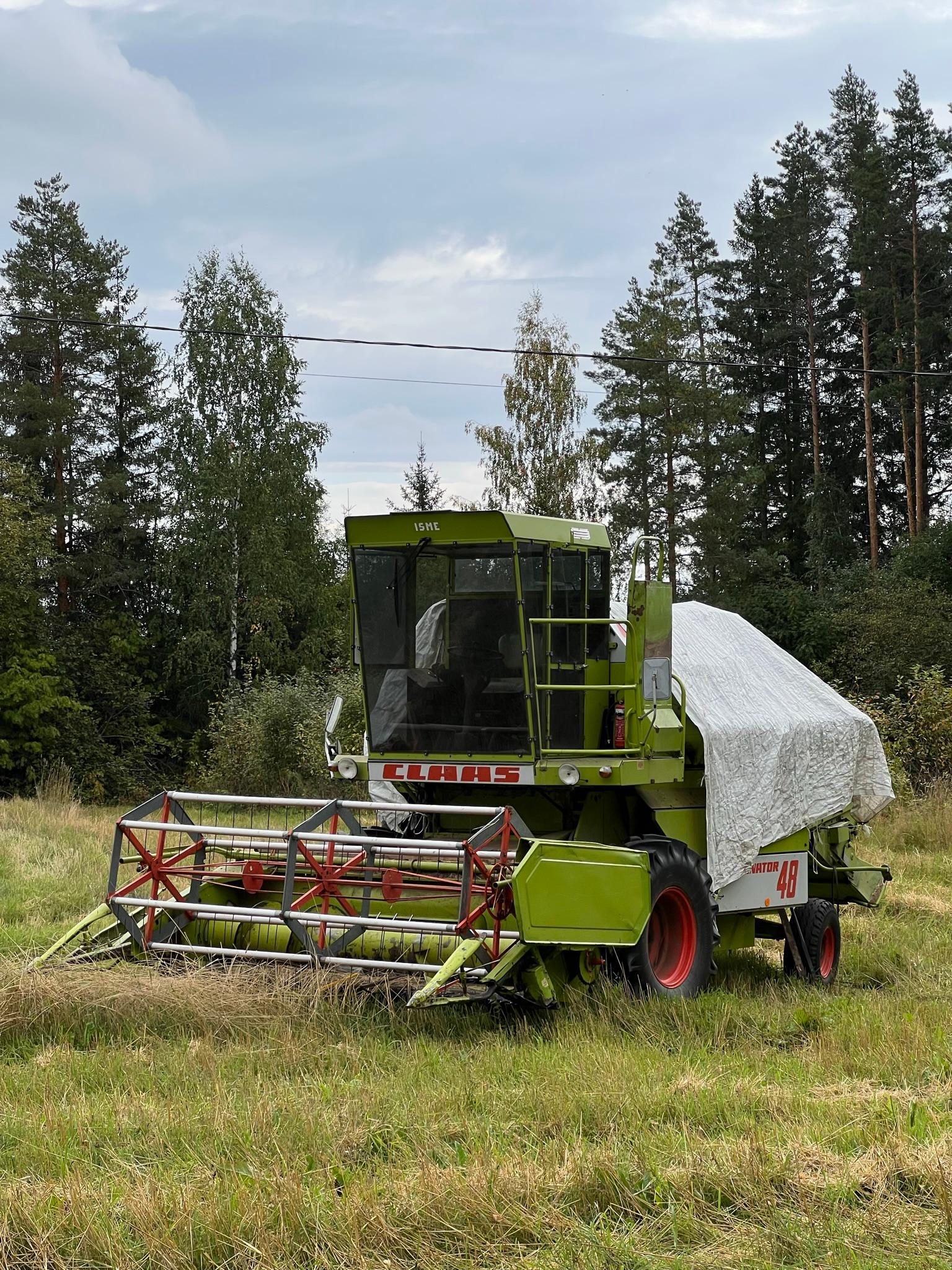 image of a tractor